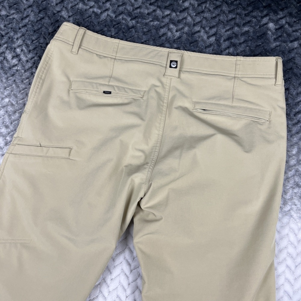 Hi-tech Pants Mens 34X30 Tan Cargo Zip Tech Performance Stretch Golf Chino Pants - Picture 12 of 16